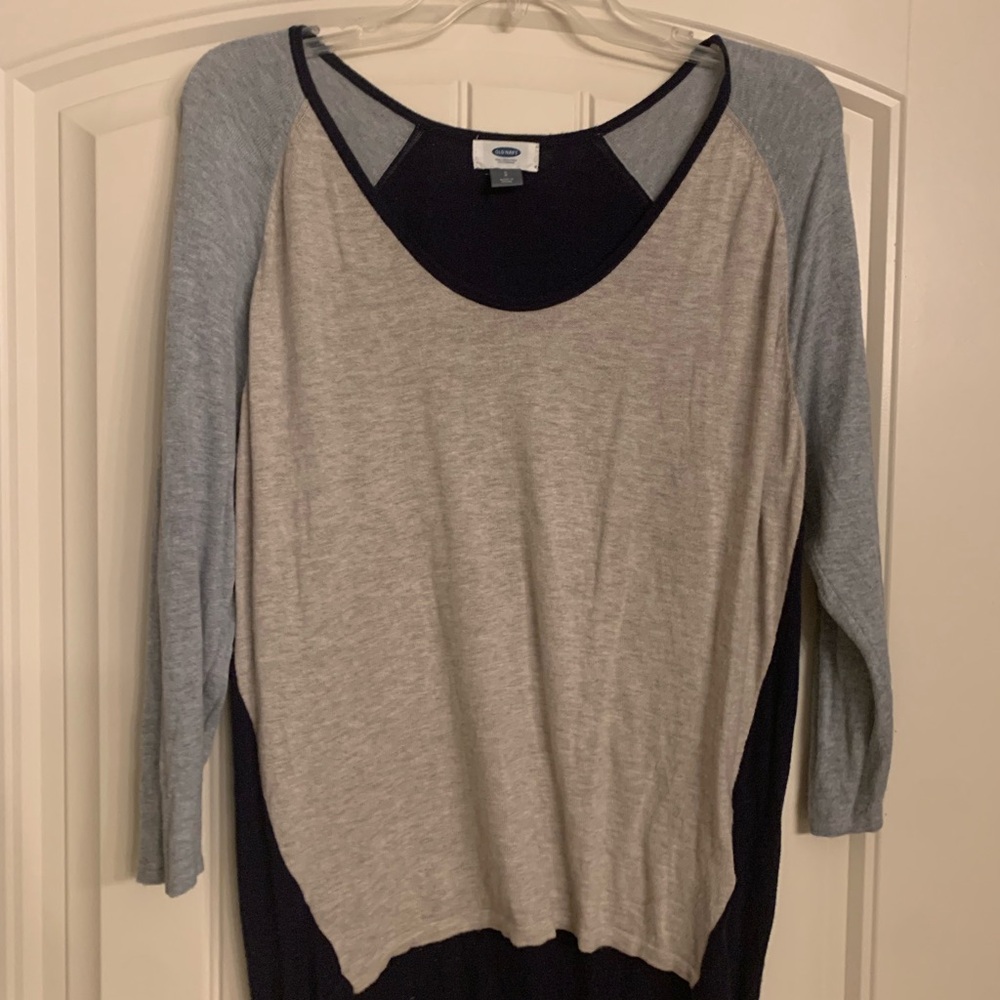 Old Navy sweater